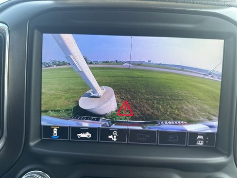 Used 2023 GMC Sierra 3500 AT4 w/ Driver Alert Package I image 28