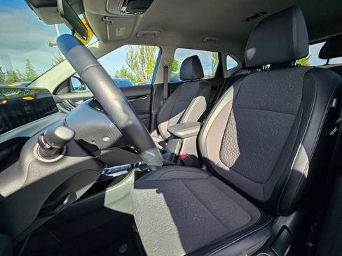 Certified 2025 Kia Seltos S AWD/4WD image 22