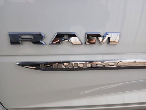 Used 2023 RAM 3500 Limited image 14