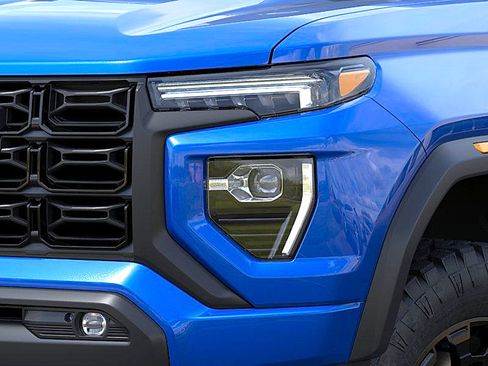 New 2026 GMC Canyon Elevation w/ Convenience Package RWD image 10