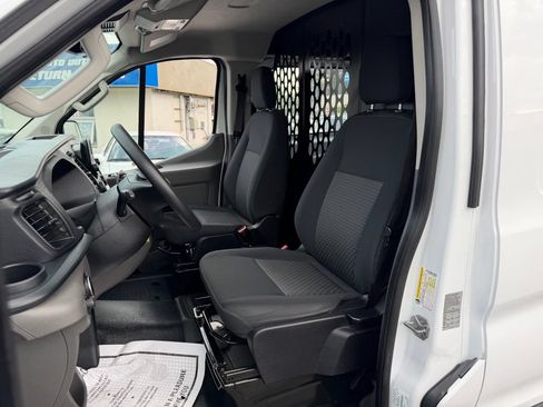 Used 2025 Ford Transit 250 Low Roof w/ Exterior Upgrade Package RWD image 13