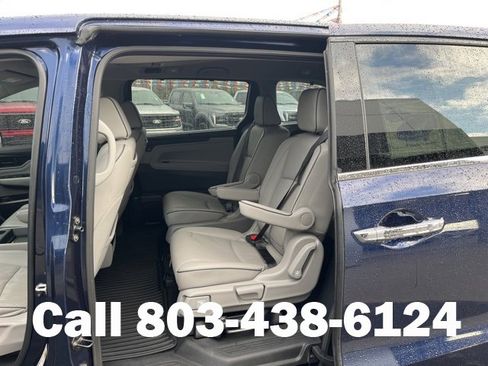 Used 2023 Honda Odyssey Elite image 12