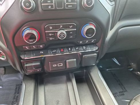 Used 2022 Chevrolet Silverado 2500 LTZ w/ LTZ Plus Package AWD/4WD image 22