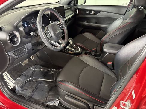 Used 2022 Kia Forte GT w/ GT Technology Package image 17