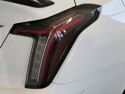 Used 2025 Cadillac CT5 V Blackwing w/ Carbon Fiber 2 Package RWD image 12