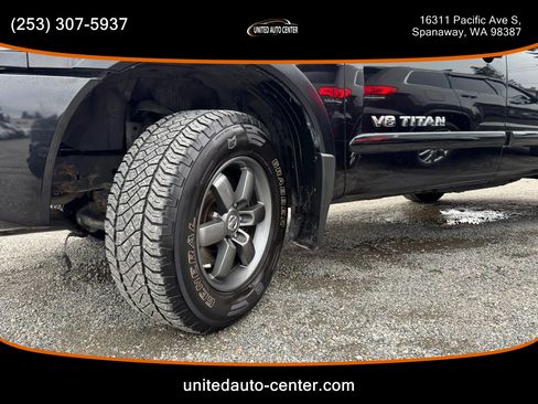 Used 2014 Nissan Titan PRO-4X image 23
