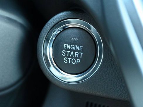 New 2025 Subaru Forester Limited image 27