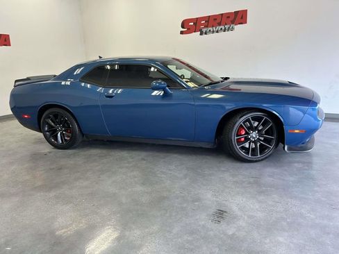 Used 2022 Dodge Challenger GT w/ Plus Package RWD image 2
