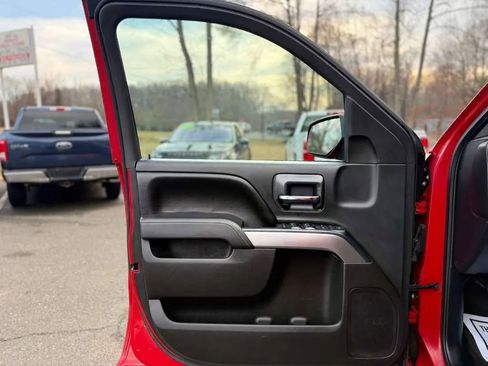 Used 2015 Chevrolet Silverado 1500 LT w/ LT Convenience Package AWD/4WD image 11