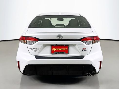 New 2026 Toyota Corolla SE w/ SE Premium Package AWD/4WD image 7