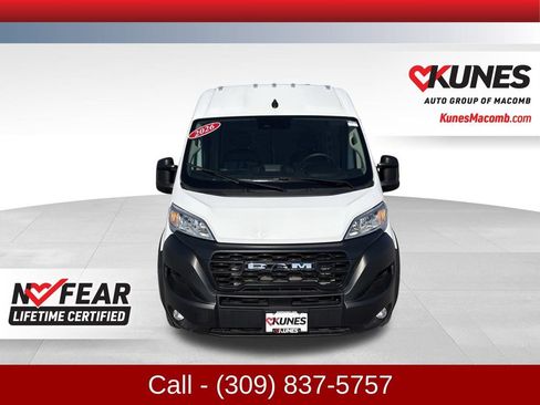 Used 2026 RAM ProMaster 2500 w/ Convenience Group FWD image 2
