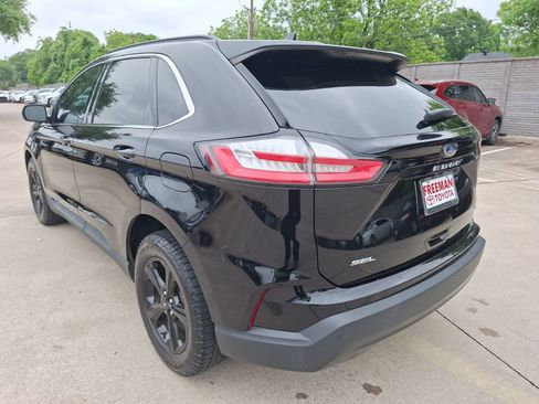 Used 2022 Ford Edge SEL w/ Sport Appearance Package AWD/4WD image 4