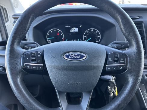 Certified 2024 Ford Transit 250 Low Roof AWD w/ Exterior Upgrade Package image 15
