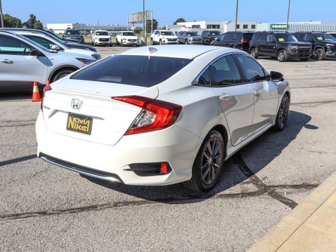 Used 2020 Honda Civic EX-L image 4