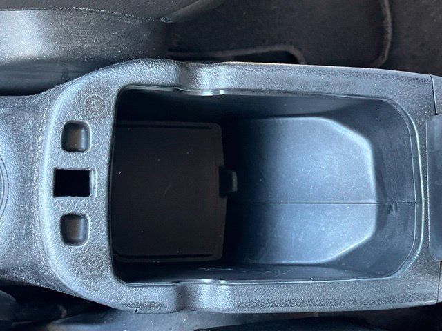 Used 2018 Jeep Compass Latitude w/ Popular Equipment Group FWD image 22