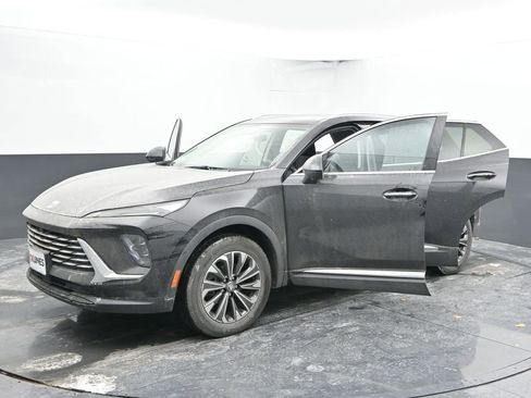 Used 2024 Buick Envision Preferred image 51