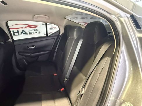 Used 2022 Nissan Sentra SV FWD image 33
