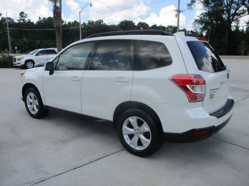 Used 2016 Subaru Forester 2.5i Premium w/ Popular Package #1 AWD/4WD image 4