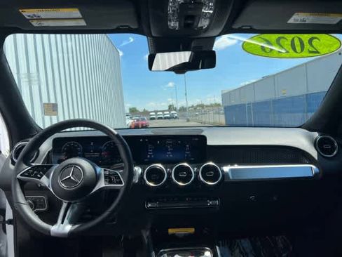 Used 2026 Mercedes-Benz GLB 250 image 16