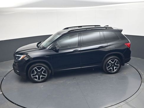 Used 2024 Honda Passport Black Edition image 19