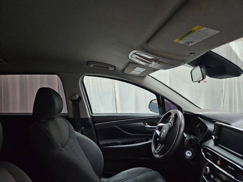 Used 2020 Hyundai Santa Fe SE w/ Cargo Package image 21