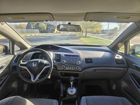 Used 2009 Honda Civic DX-VP image 29