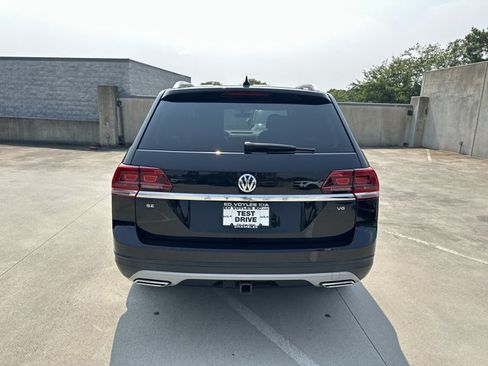Used 2019 Volkswagen Atlas SE w/ Towing Package FWD image 7