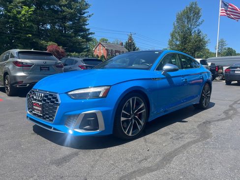 Used 2021 Audi S5 Premium Plus w/ Premium Plus Package image 2