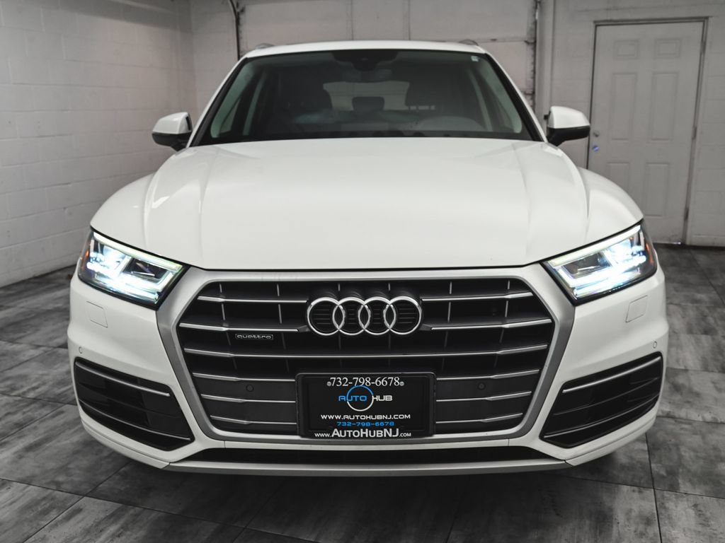 Used 2018 Audi Q5 Premium w/ Premium Plus Package AWD/4WD image 2