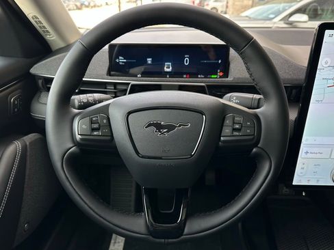New 2025 Ford Mustang Mach-E Premium image 40