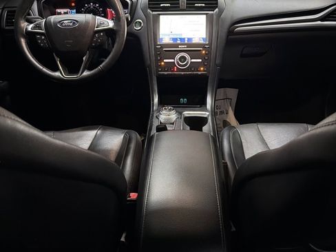 Used 2020 Ford Fusion Titanium image 35