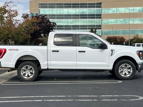 Used 2023 Ford F150 XLT image 3