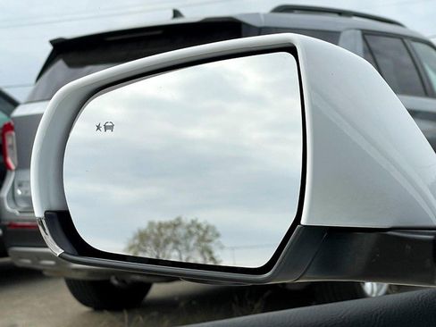 Used 2024 Cadillac CT4 Luxury image 29