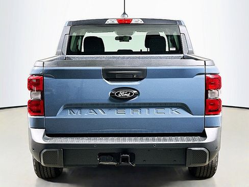 New 2025 Ford Maverick XLT w/ Black Appearance Package image 5