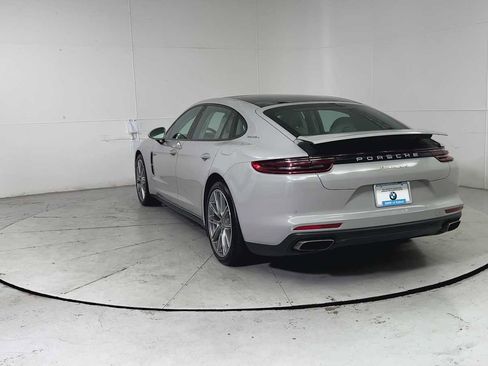 Used 2018 Porsche Panamera 4 Executive image 2