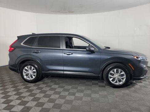 Certified 2023 Honda CR-V LX image 3