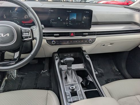 Used 2024 Kia Sorento S FWD image 18