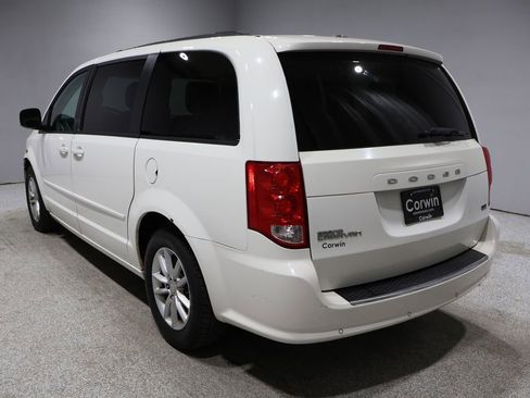 Used 2013 Dodge Grand Caravan SXT w/ UConnect Hands-Free Group image 4