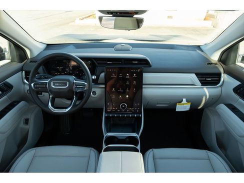 New 2026 GMC Terrain Denali AWD/4WD image 32