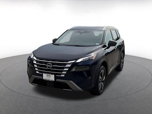 Used 2026 Nissan Rogue SL FWD image 7