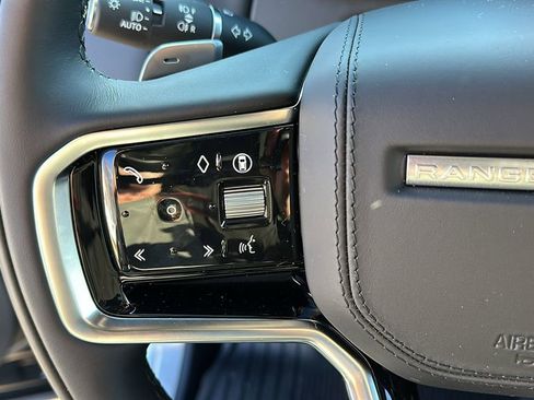 New 2026 Land Rover Range Rover Sport SE image 13