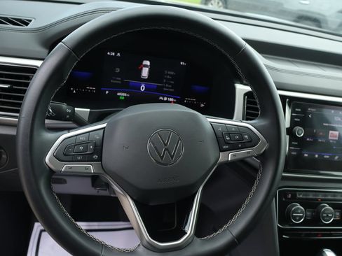Used 2022 Volkswagen Atlas SE AWD/4WD image 36