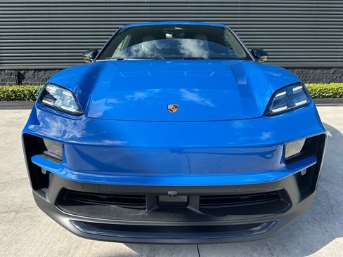 Used 2026 Porsche Macan GTS Electric AWD/4WD image 8