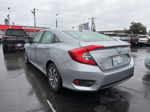 Used 2017 Honda Civic EX image 7
