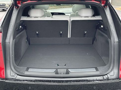 New 2026 Cadillac Lyriq Sport image 10