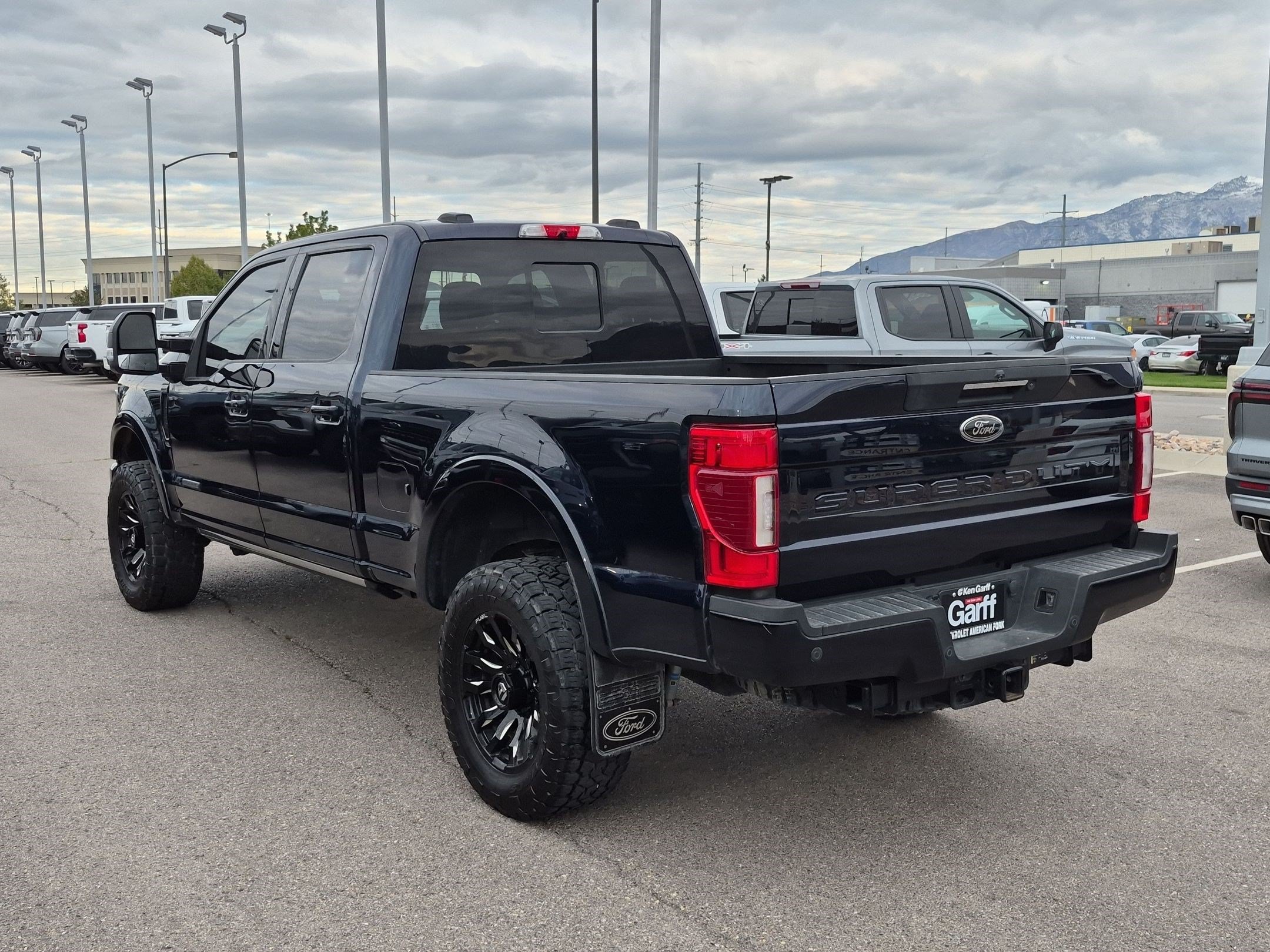 Used 2022 Ford F350 Lariat w/ Tremor Off-Road Package AWD/4WD image 5