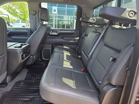 Used 2025 Chevrolet Silverado 2500 LTZ w/ LTZ Plus Package AWD/4WD image 20
