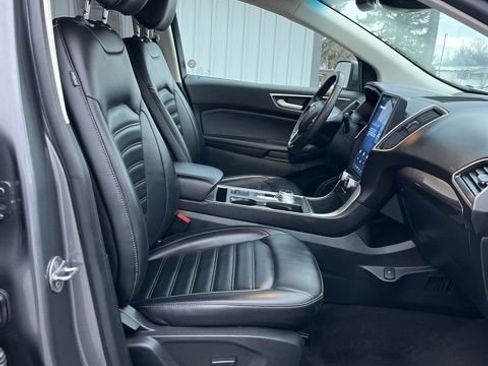 Used 2024 Ford Edge SEL image 28