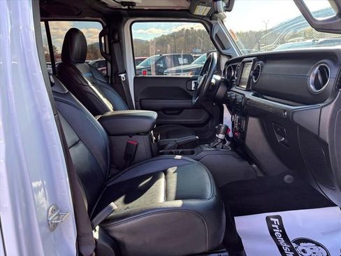 Used 2023 Jeep Wrangler Unlimited Rubicon 4xe w/ Cold Weather Group image 11