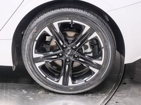 Used 2022 Kia K5 GT-Line w/ GT-Line FWD Premium Package image 9